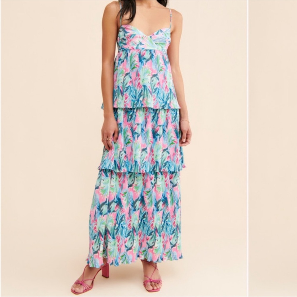Saylor NWT Floral Maxi Dress in Blue and Pink